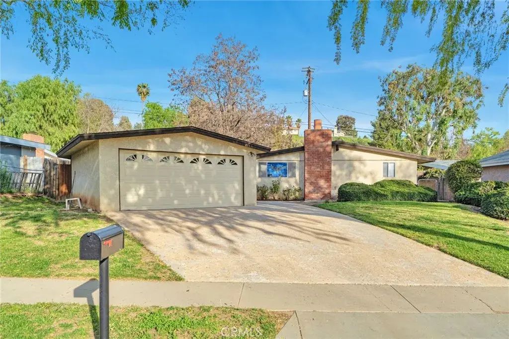 27636 Seco Canyon Road, Saugus