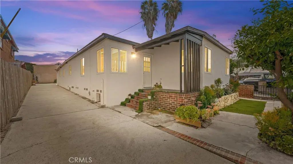 1012 Lord Street, Los Angeles