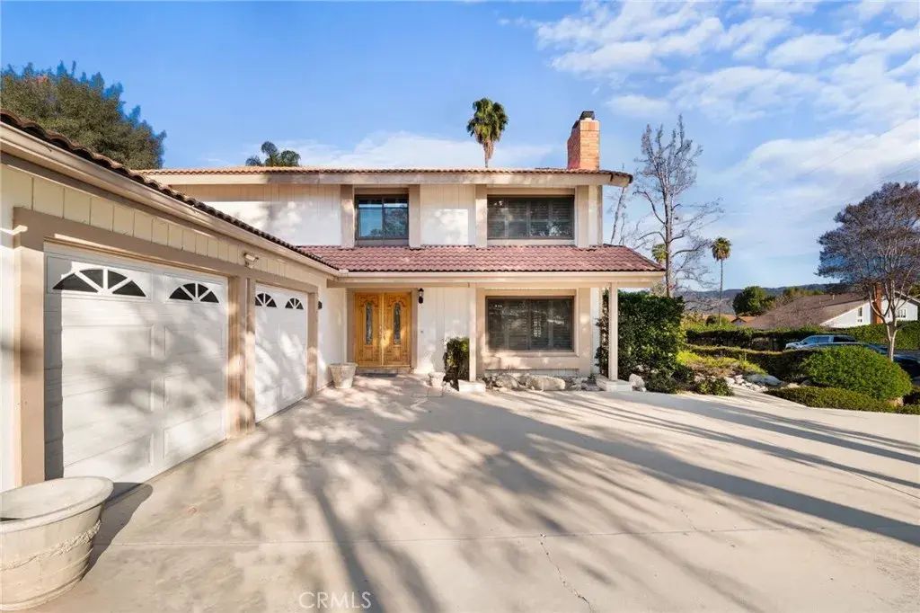 162 Lakeside, Redlands