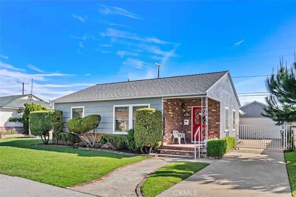 2380 Argonne Avenue, Long Beach