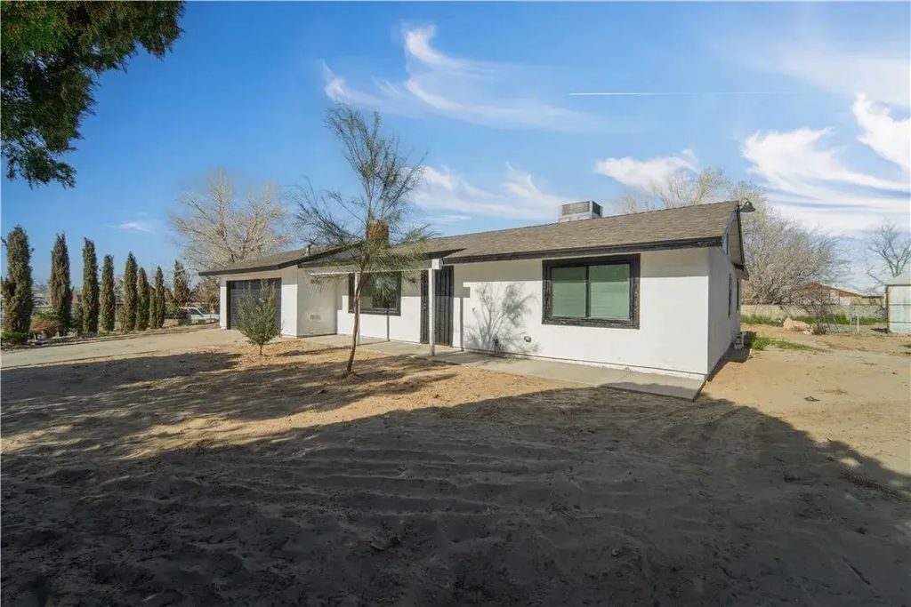 40604 154th East, Lancaster