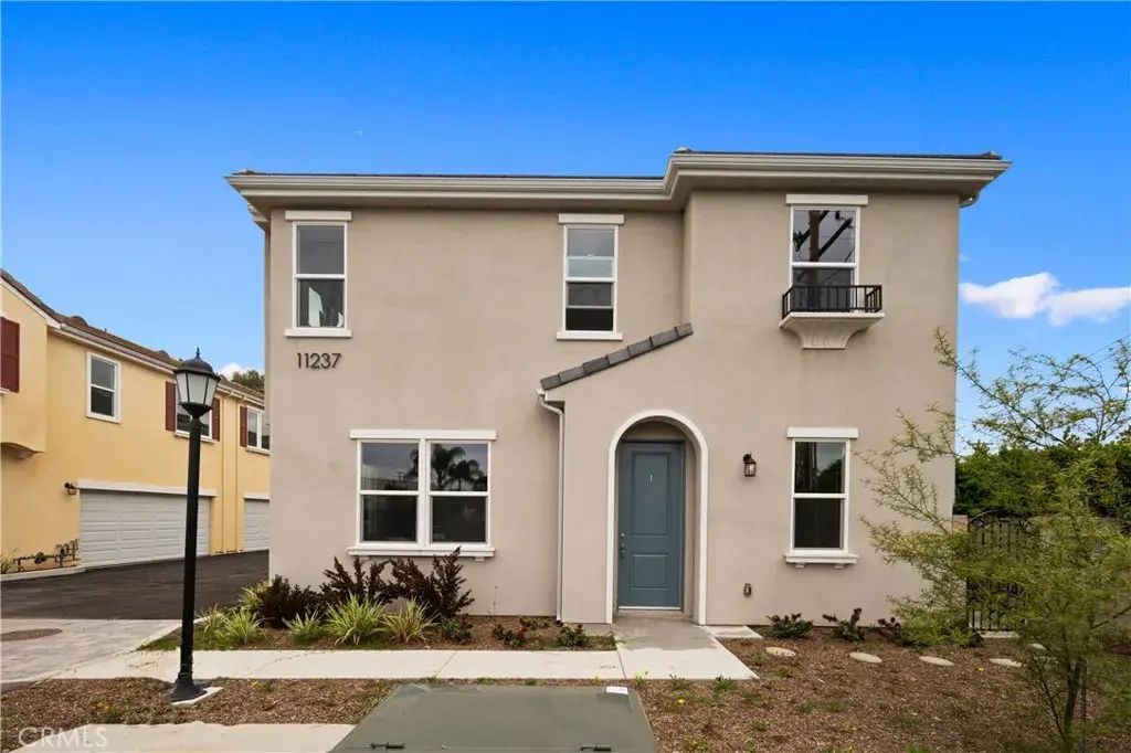 11237 Gladhill Road 4, Whittier