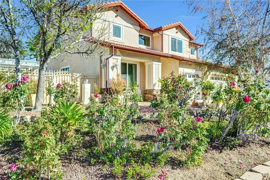 25304 Rolling Greens, Saugus