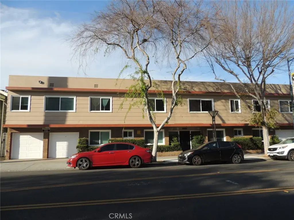 819 E 4th 1, Long Beach