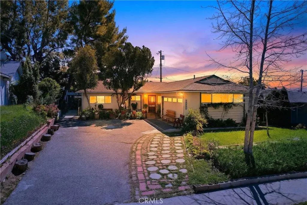 13314 Raven, Sylmar
