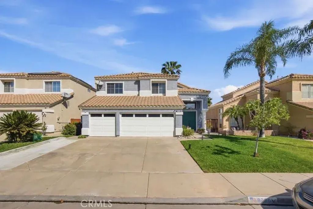 9200 Lantana Drive, Corona