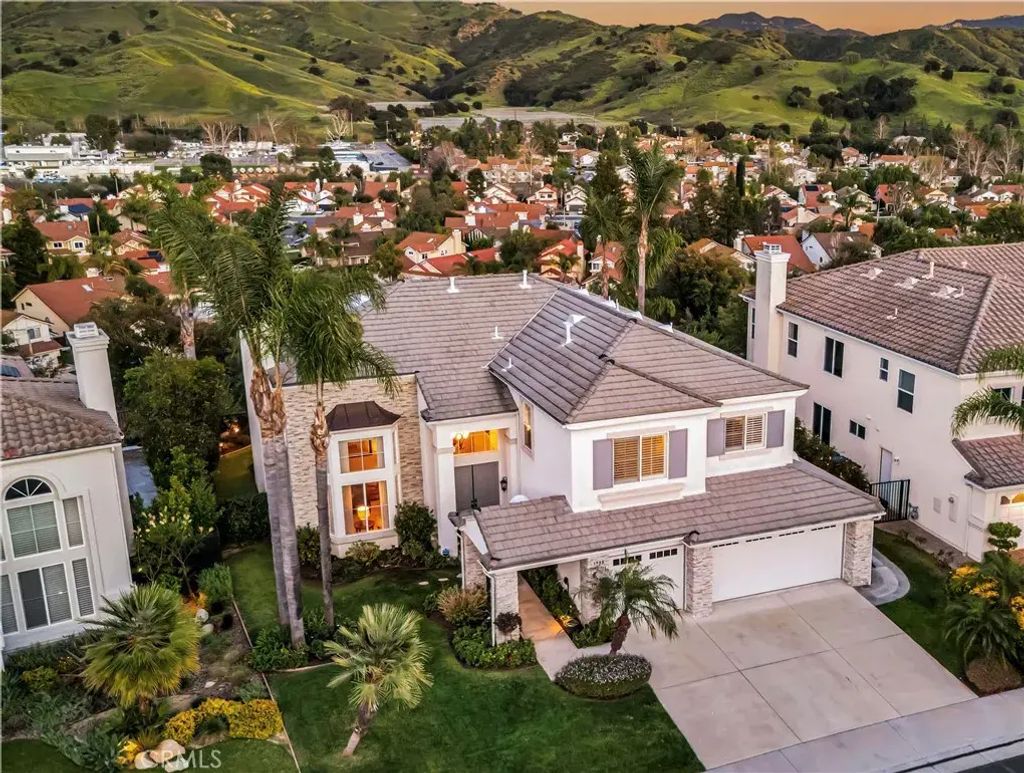 3980 Leighton Point Rd., Calabasas
