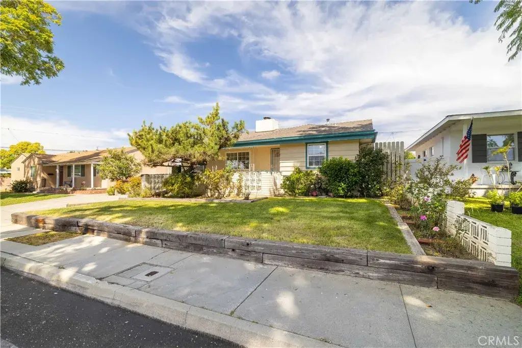 14215 La Forge, Whittier