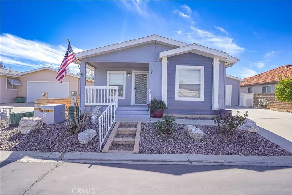 601 Bermuda, Hemet