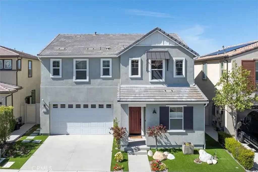 18262 Astro Court, Saugus