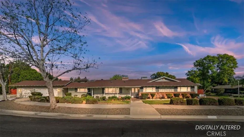 5296 Bronson, Riverside