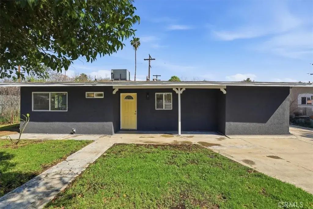 6490 Hillside, Riverside