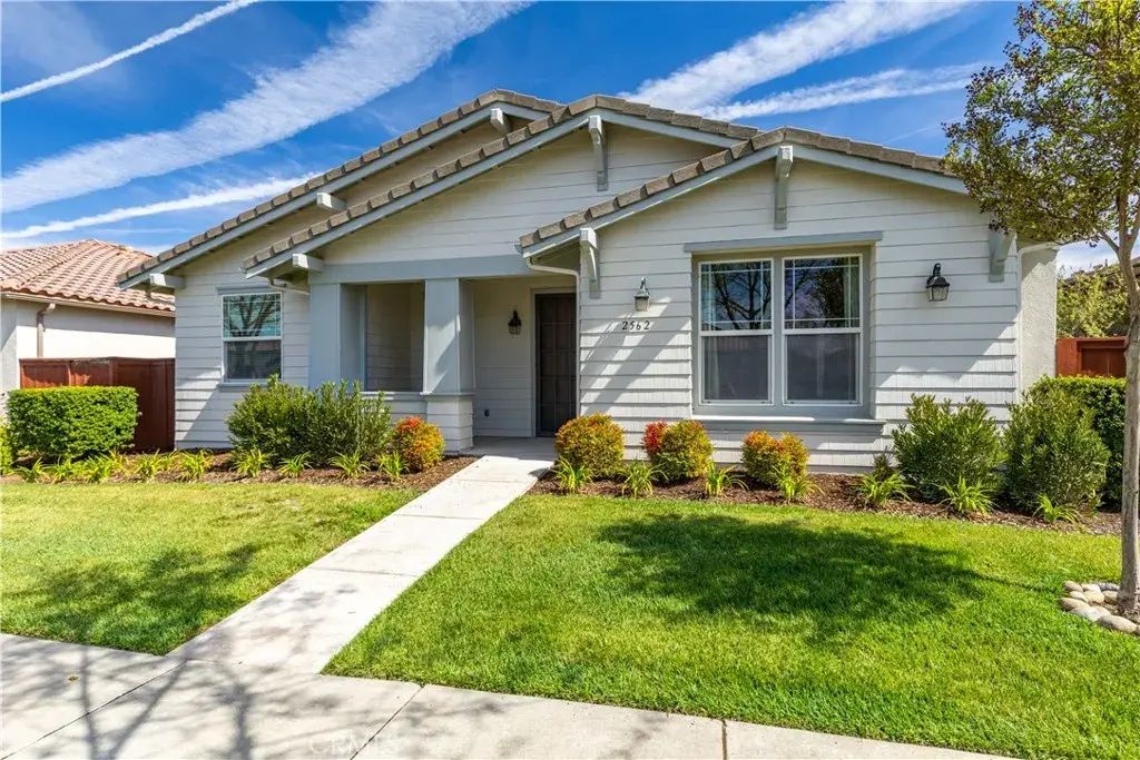 2562 Alameda Drive, Paso Robles