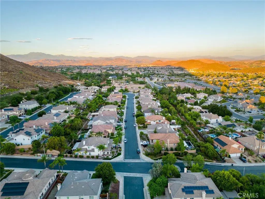 23921 Hollingsworth, Murrieta