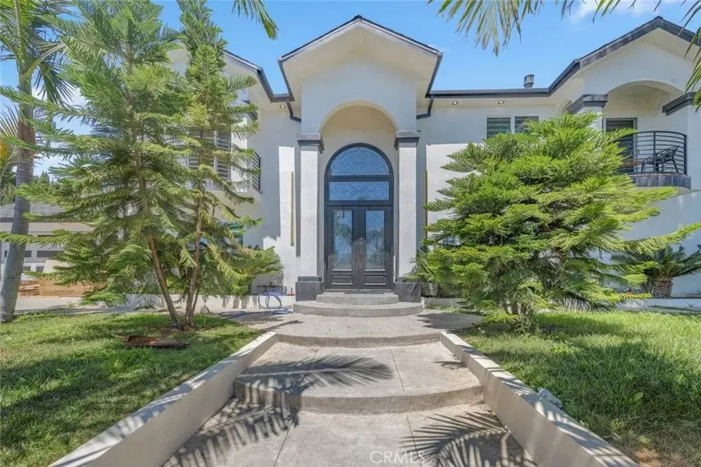 17043 Gunther Street, Granada Hills