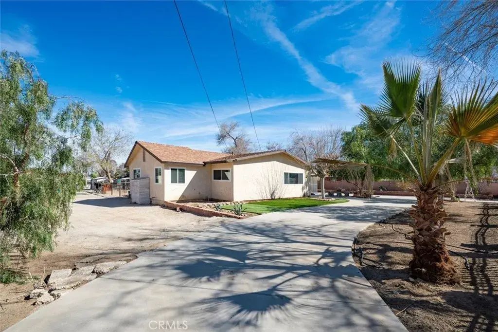 9857 E Avenue S 10, Littlerock