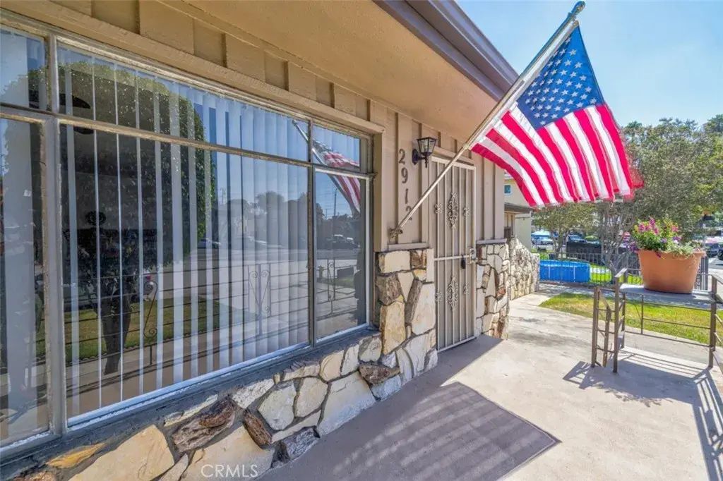2912 W Via Acosta, Montebello