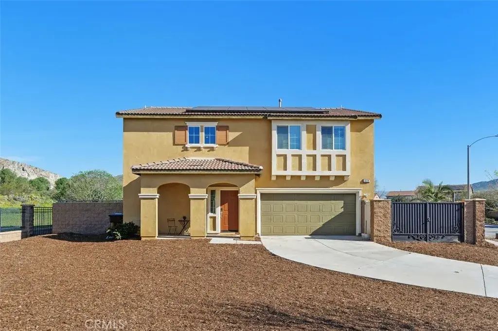 3229 Quarry Drive, Jurupa Valley