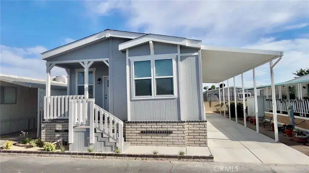 675 W Oakland F7, Hemet