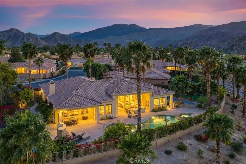 47855 White Fox Court, La Quinta