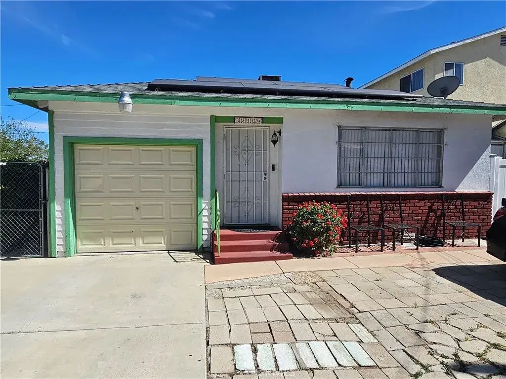 33124 Case, Lake Elsinore