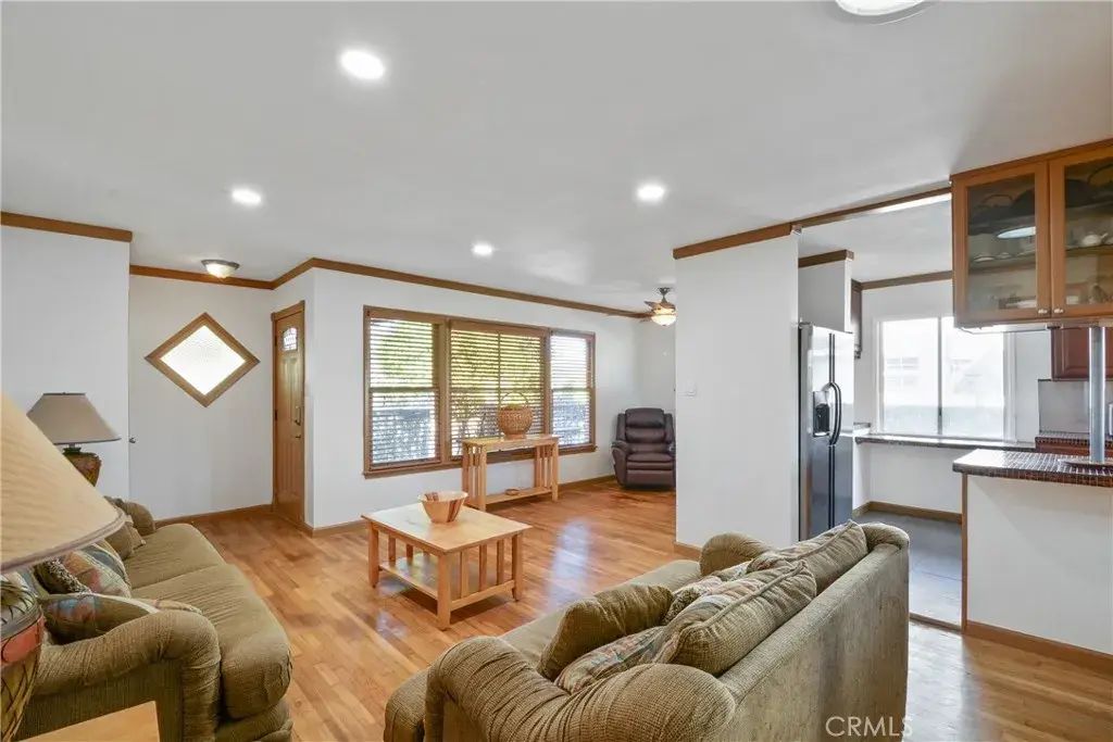 4102 Artesia, Torrance