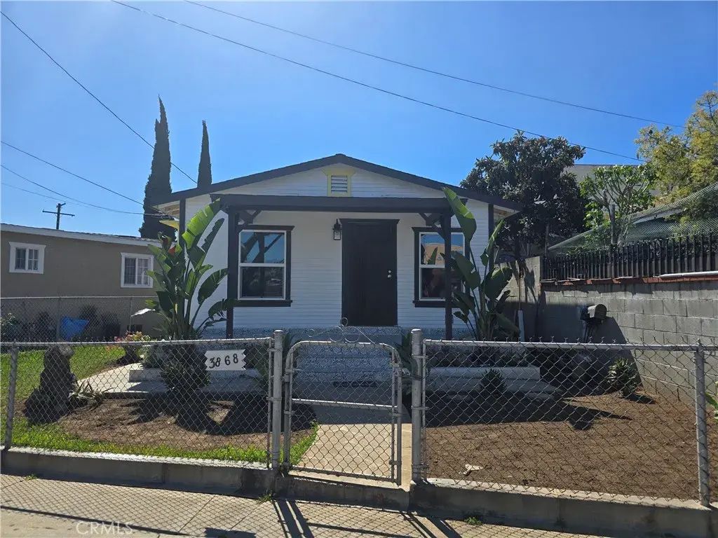 3868 E 1st, Los Angeles