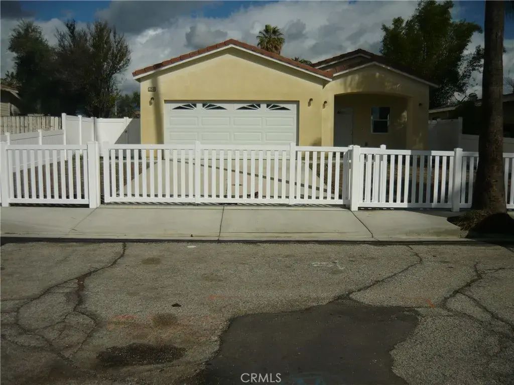 158 E Court Street, San Bernardino