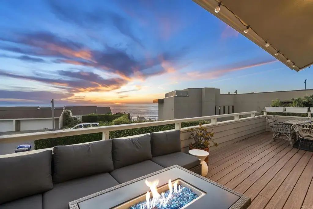 1875 Parliament Drive, Encinitas