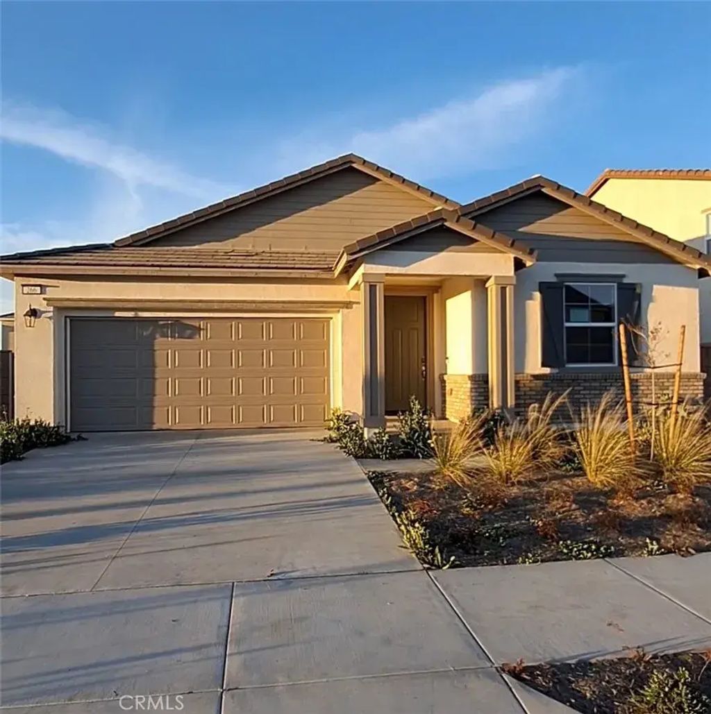 266 Planter Court, Hemet