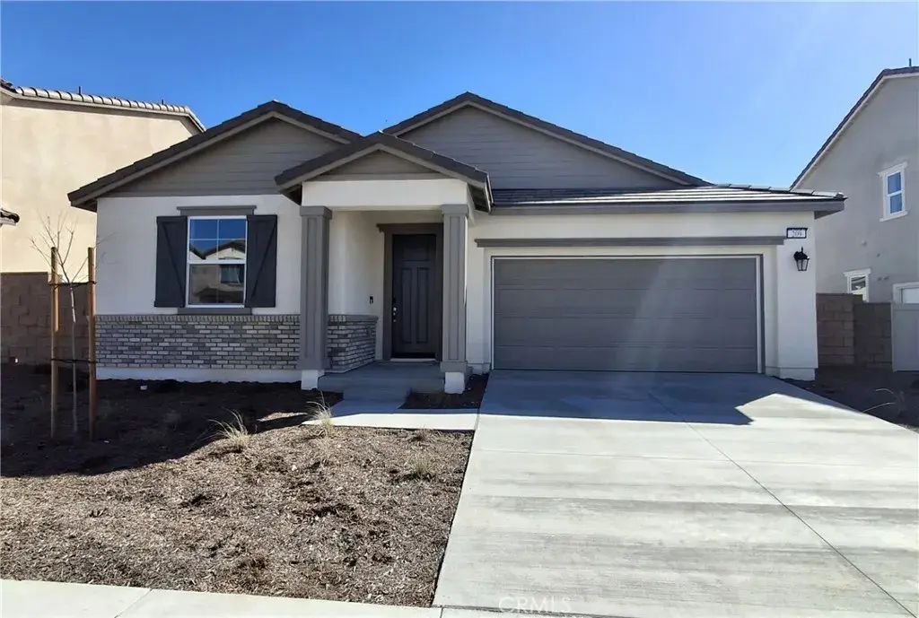 209 Everlast Court, Hemet