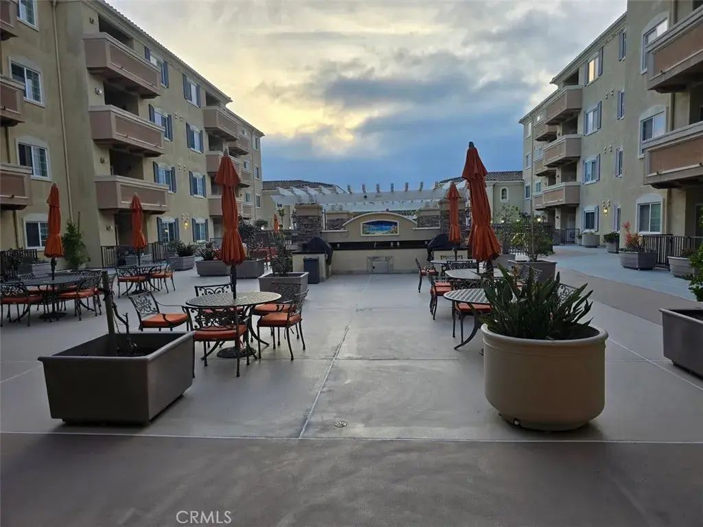 21345 Hawthorne Boulevard 114, Torrance