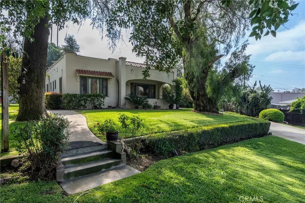 188 N Sunkist, West Covina