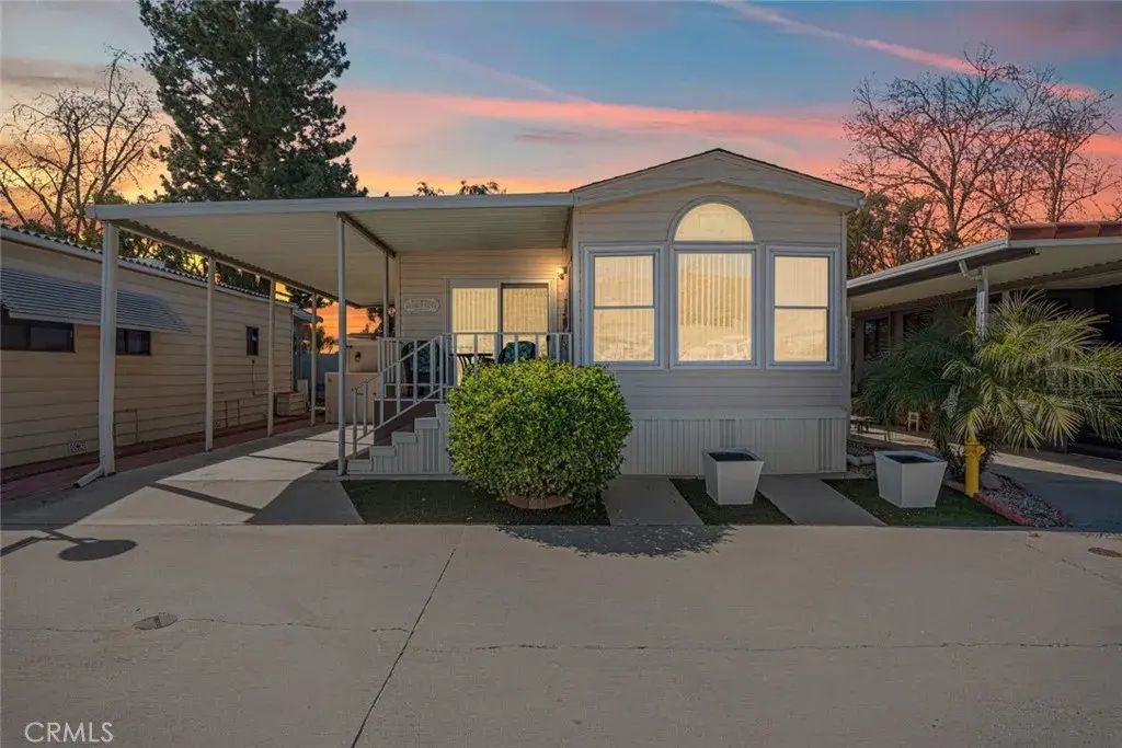 924 Acorn, San Jacinto