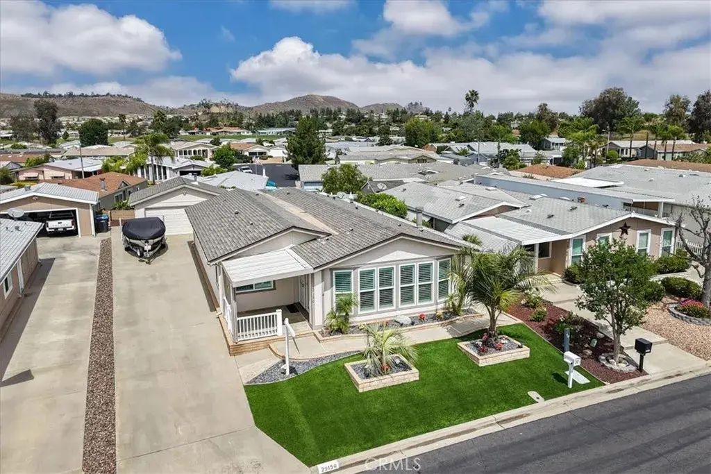 29150 Calle Cisne, Murrieta