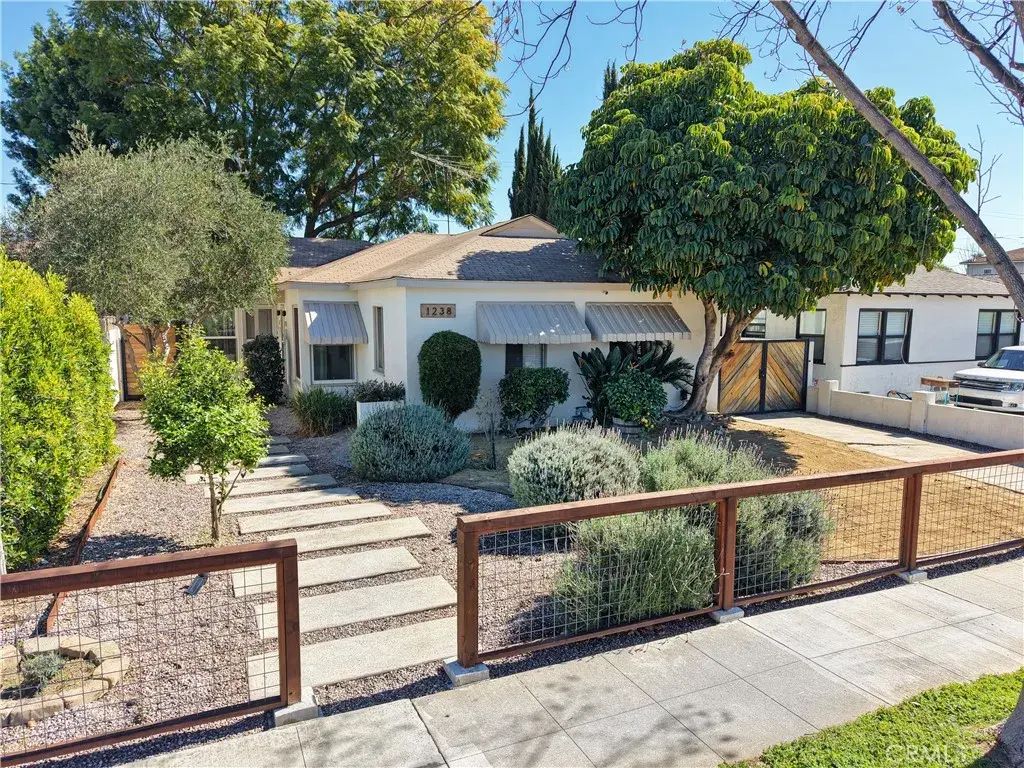 1238 N Kenwood, Burbank