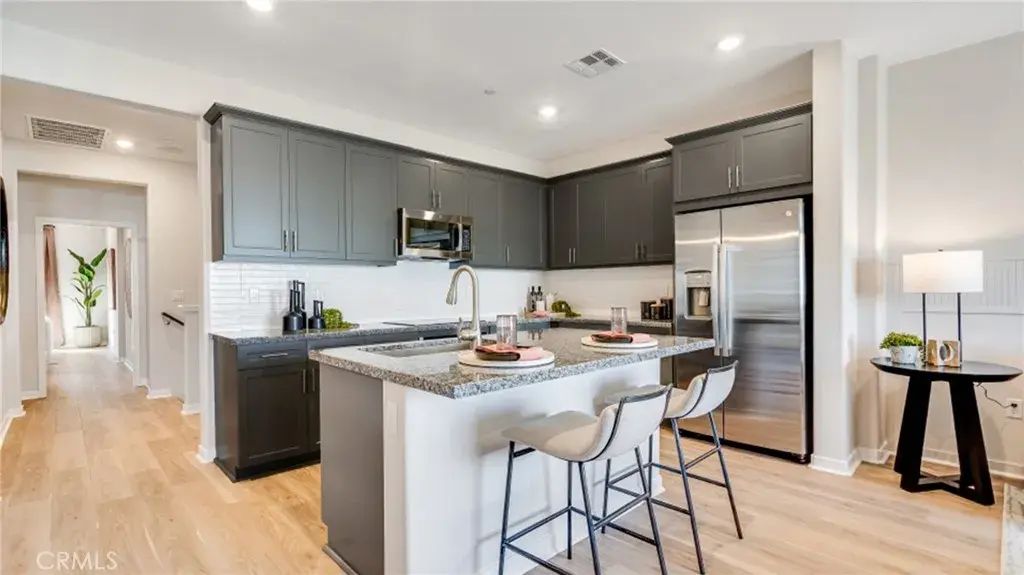 2805 E Amberley Privado, Ontario