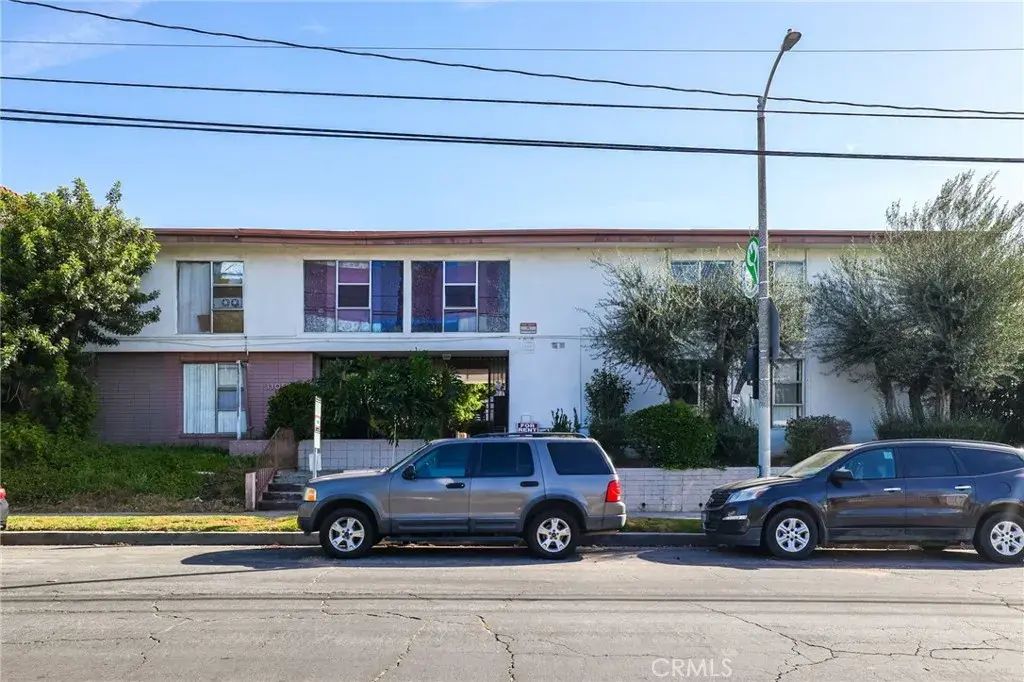 13050 Dronfield #9, Sylmar
