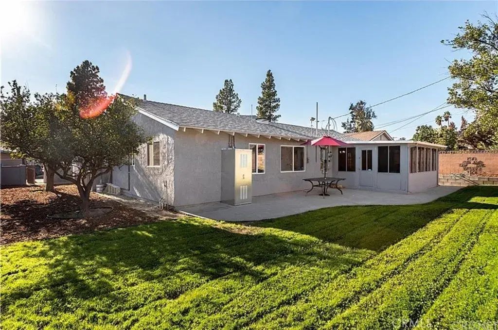12940 Fenton Avenue, Sylmar