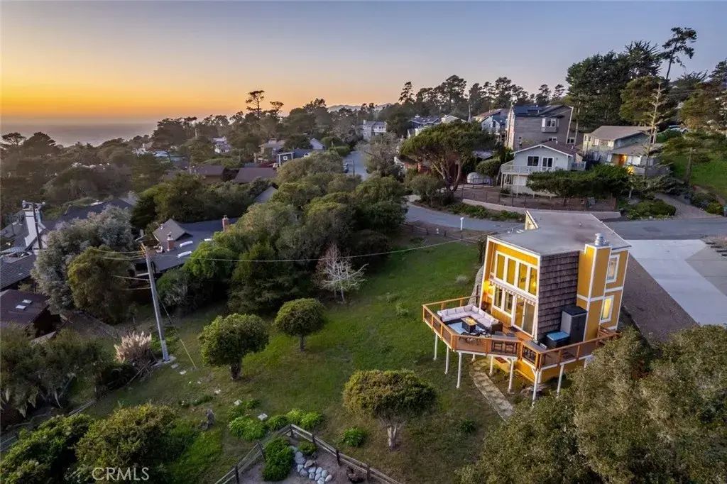 560 Canterbury, Cambria