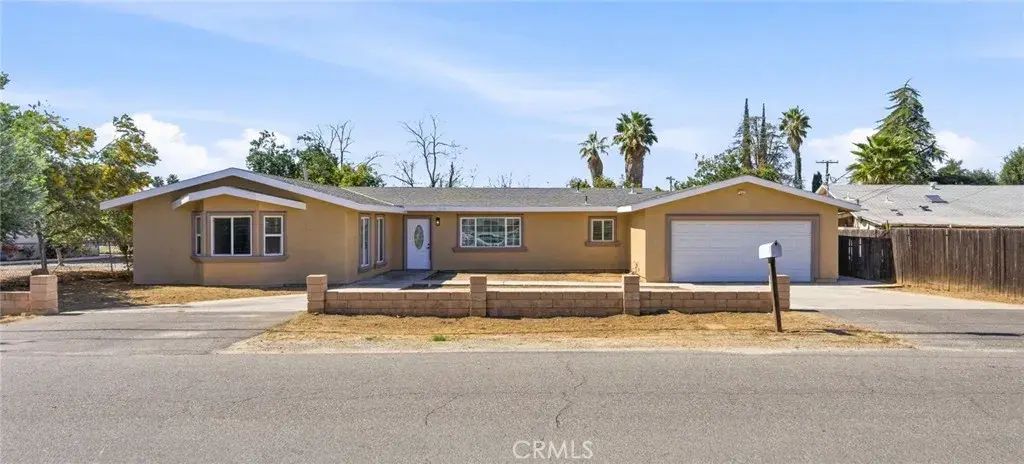 27031 Yale Street, Hemet