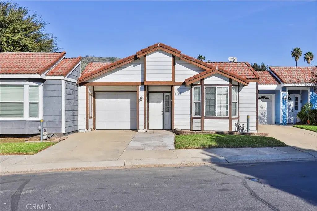 1785 Home, Pomona