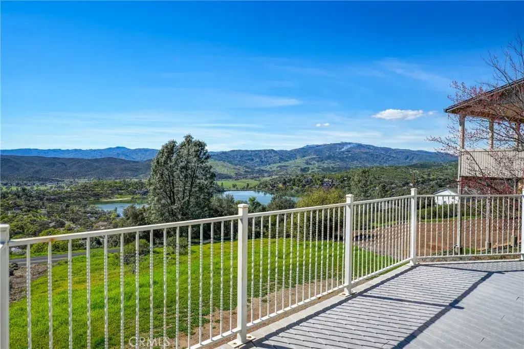 19383 Stonegate Road, Hidden Valley Lake