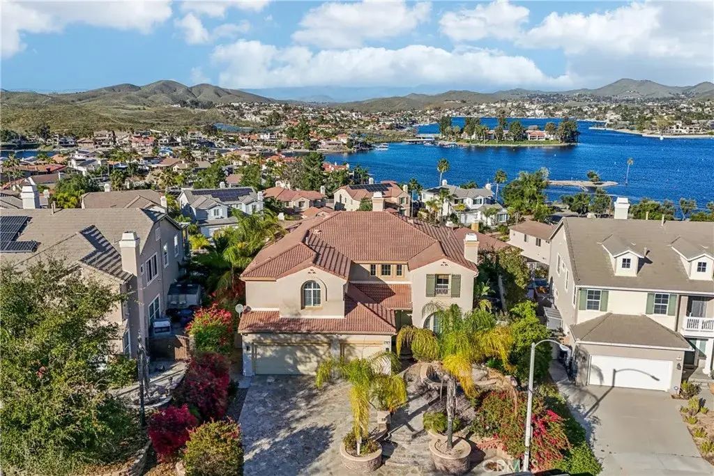 15 Via Del Renal Court, Lake Elsinore