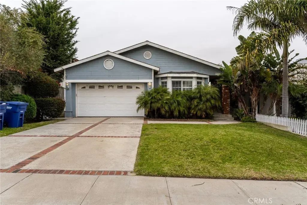 719 W Mariposa Ave, El Segundo