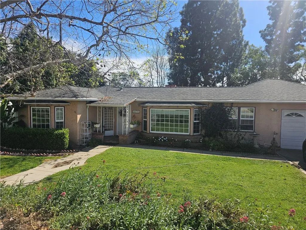 16732 E Main Street, Orange