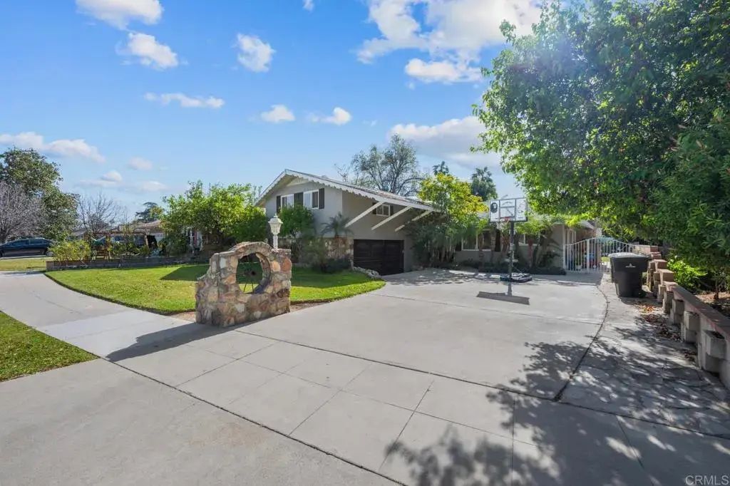 4064 Acacia Street, Riverside