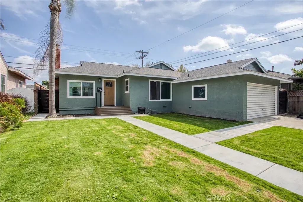 3108 Ladoga, Long Beach