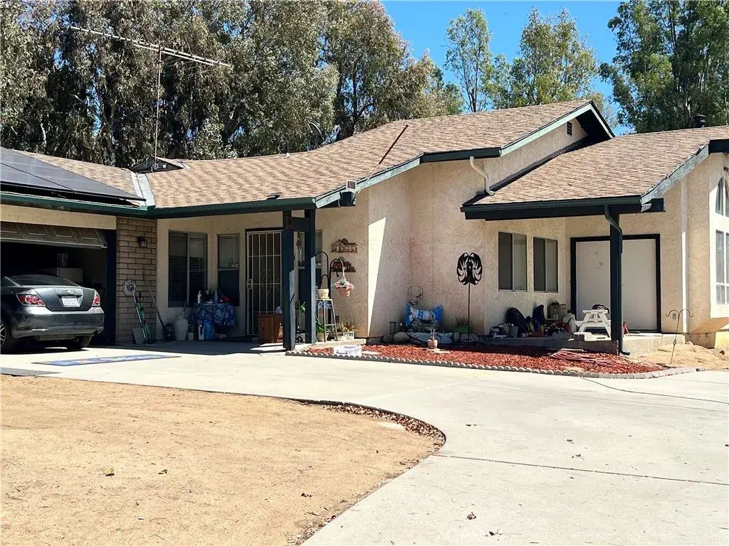 27440 Cornell St, Hemet