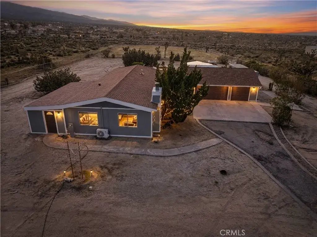 11788 Oasis, Pinon Hills